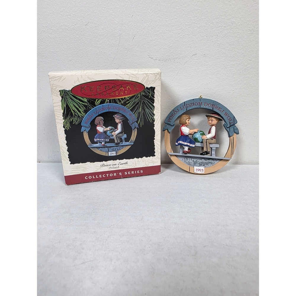 Peace on Earth Poland - 1993 Hallmark Keepsake Ornament 3rd in Series Vintage